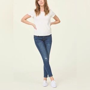 TNR Distressed Light Wash, Skinny Jean, Size 26